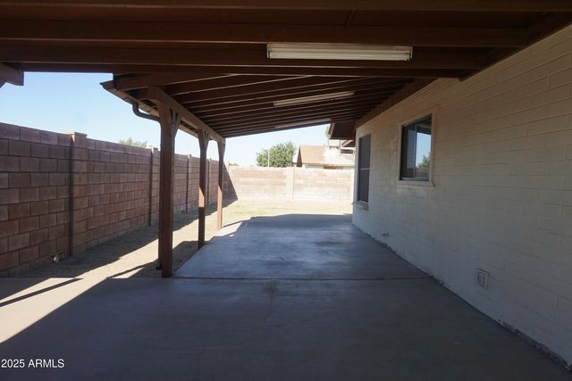 7044 W CAMERON Drive, Peoria, AZ 85345