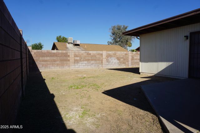 7044 W CAMERON Drive, Peoria, AZ 85345