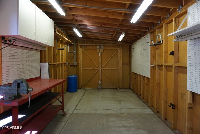 7044 W CAMERON Drive, Peoria, AZ 85345