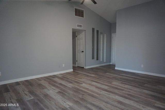 7044 W CAMERON Drive, Peoria, AZ 85345