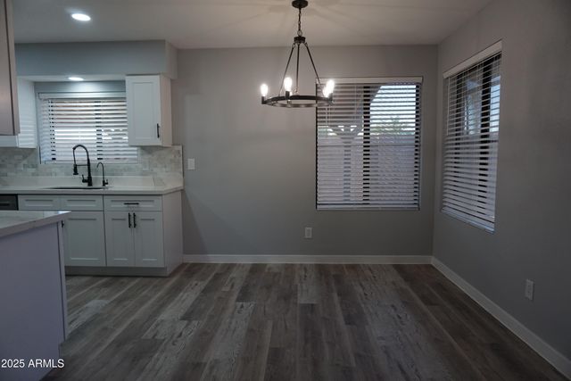 7044 W CAMERON Drive, Peoria, AZ 85345