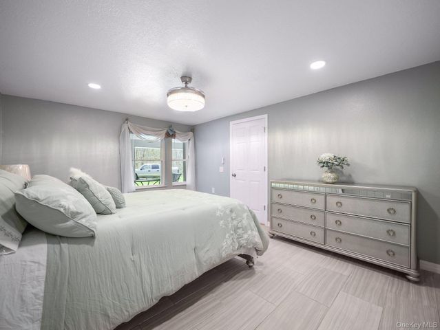 6204 Route 52, Ellenville, NY 12428