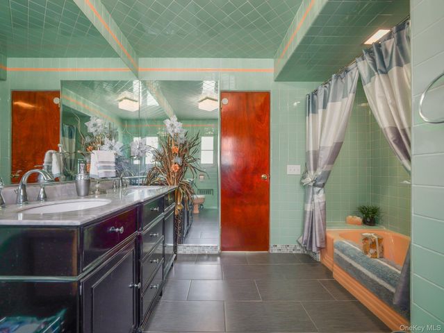 6204 Route 52, Ellenville, NY 12428