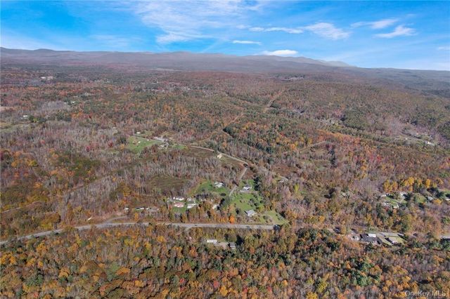 6204 Route 52, Ellenville, NY 12428