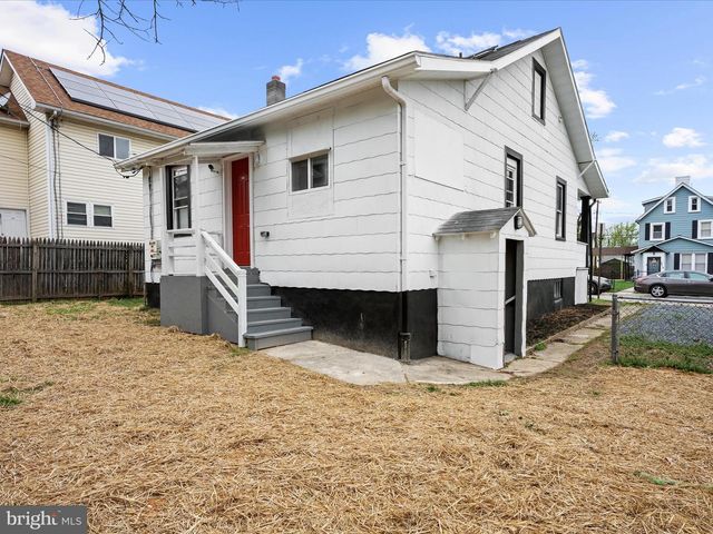 4215 RAYMAR AVENUE, Baltimore, MD 21206