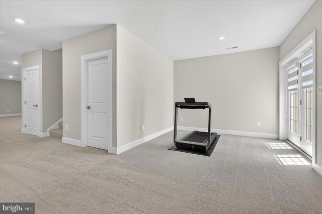 19405 TUSCARORA CROSSING DR, Leesburg, VA 20175