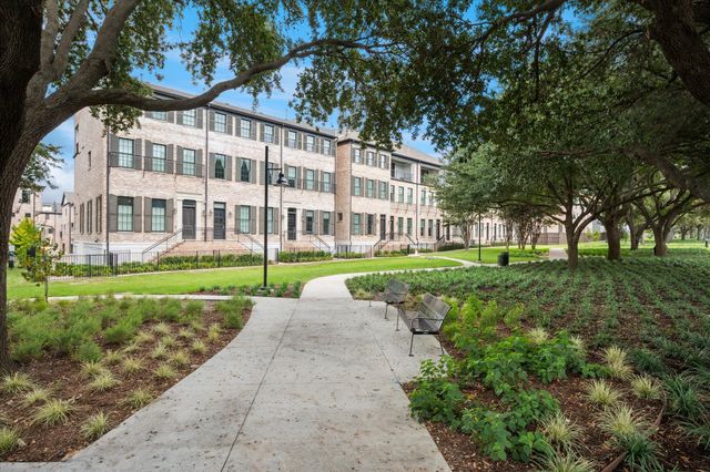 4080 Oak Circle, Addison, TX 75001