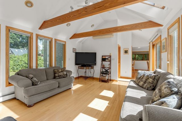 103 Canal St, Marshfield, MA 02050