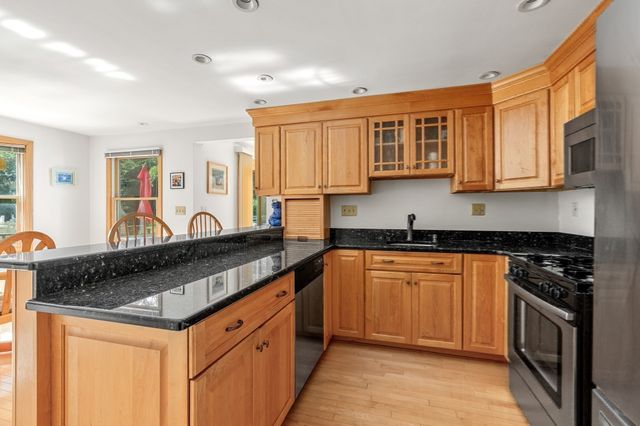 103 Canal St, Marshfield, MA 02050