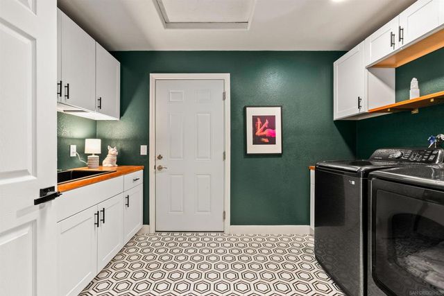 16502 Shady Oaks Dr, Ramona, CA 92065