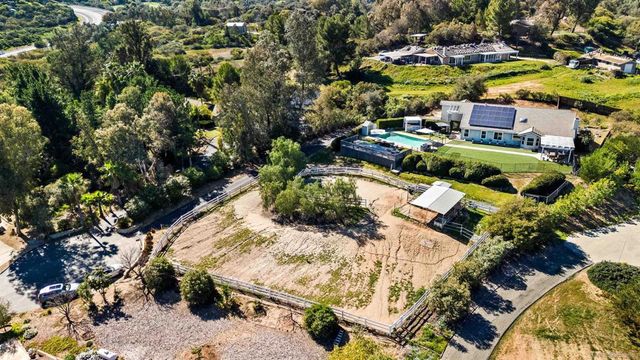 16502 Shady Oaks Dr, Ramona, CA 92065