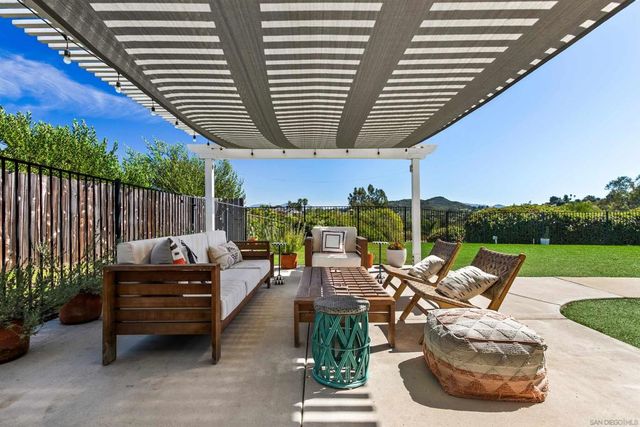 16502 Shady Oaks Dr, Ramona, CA 92065