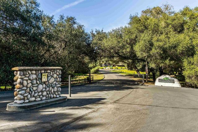 16502 Shady Oaks Dr, Ramona, CA 92065
