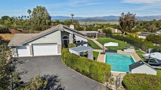 16502 Shady Oaks Dr, Ramona, CA 92065