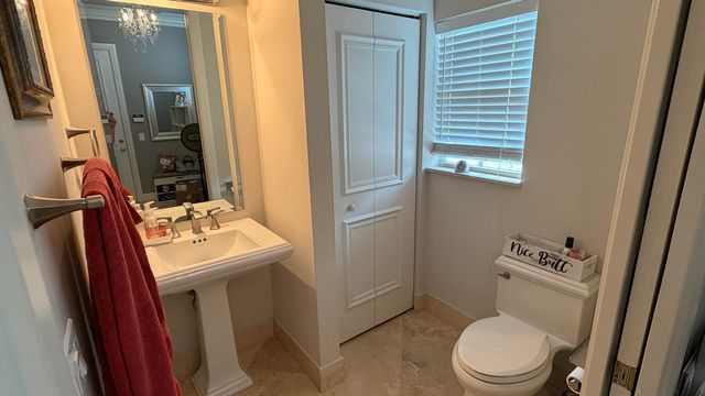 210 NE 69th Circle, Boca Raton, FL 33487