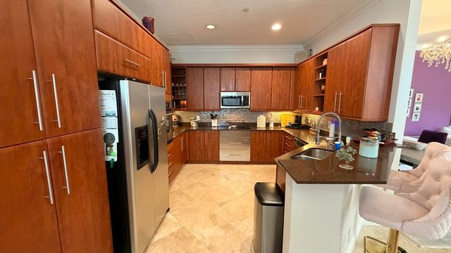 210 NE 69th Circle, Boca Raton, FL 33487