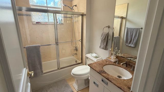 210 NE 69th Circle, Boca Raton, FL 33487