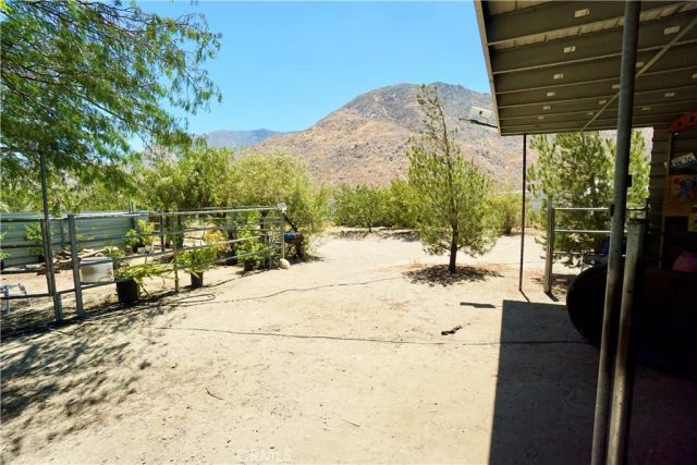 14993 Broadway, Cabazon, CA 92230
