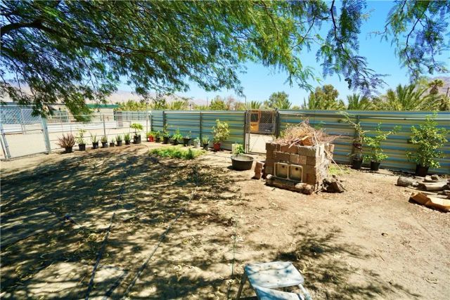 14993 Broadway, Cabazon, CA 92230