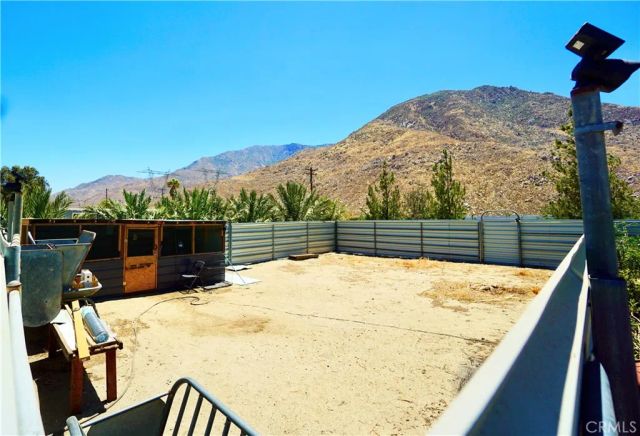 14993 Broadway, Cabazon, CA 92230
