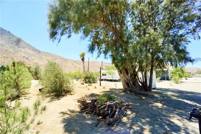 14993 Broadway, Cabazon, CA 92230