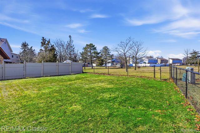 2428 Cabot Street, Canton Charter Township, MI 48188