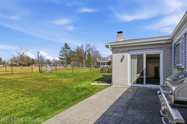 2428 Cabot Street, Canton Charter Township, MI 48188