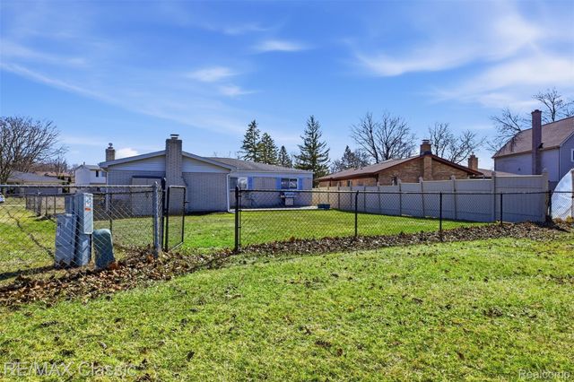 2428 Cabot Street, Canton Charter Township, MI 48188