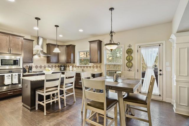 274 Lakestone Parkway, Woodstock, GA 30188