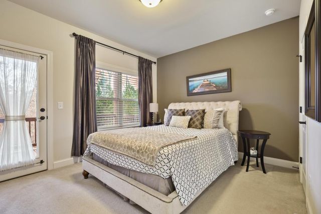 274 Lakestone Parkway, Woodstock, GA 30188