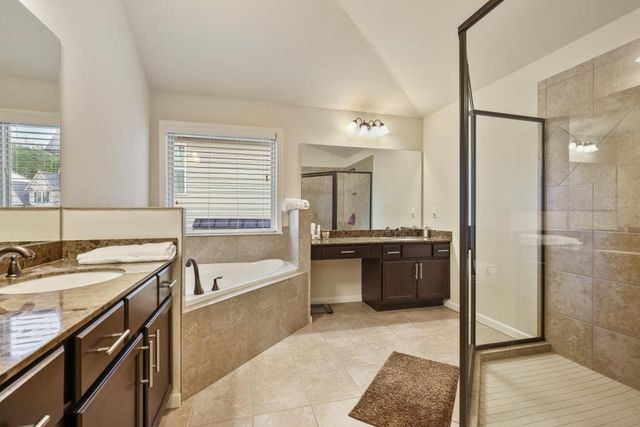 274 Lakestone Parkway, Woodstock, GA 30188