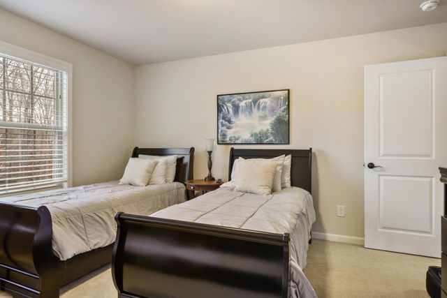 274 Lakestone Parkway, Woodstock, GA 30188