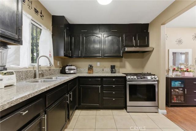 321 111 place, Los Angeles, CA 90061