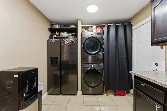321 111 place, Los Angeles, CA 90061