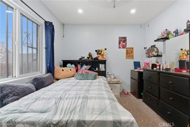 321 111 place, Los Angeles, CA 90061