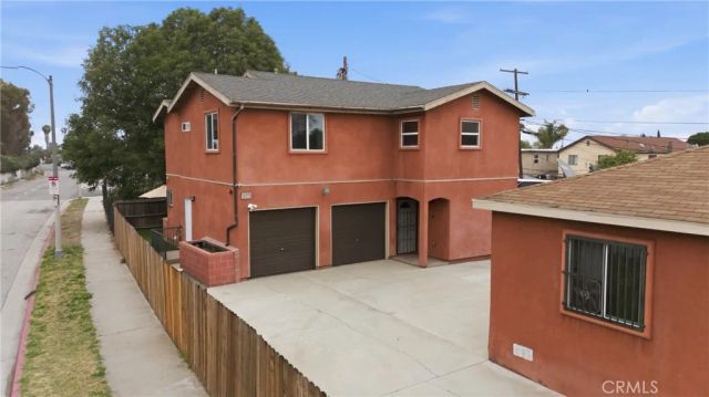321 111 place, Los Angeles, CA 90061