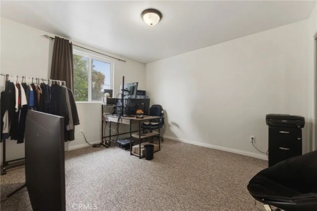 321 111 place, Los Angeles, CA 90061