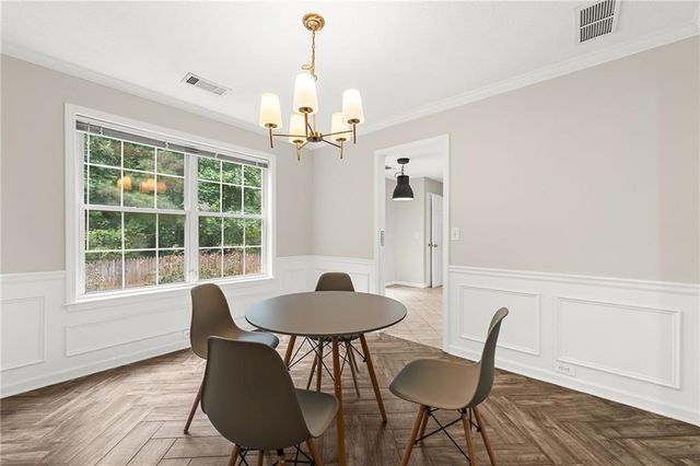 370 Manor Glen Drive, Suwanee, GA 30024