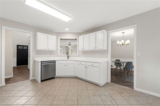 370 Manor Glen Drive, Suwanee, GA 30024