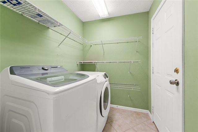 370 Manor Glen Drive, Suwanee, GA 30024