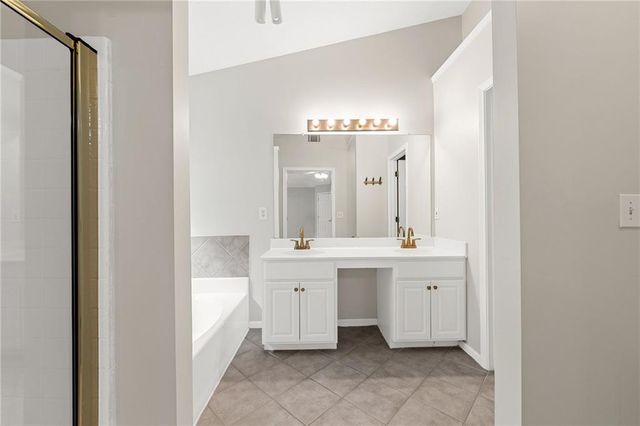 370 Manor Glen Drive, Suwanee, GA 30024