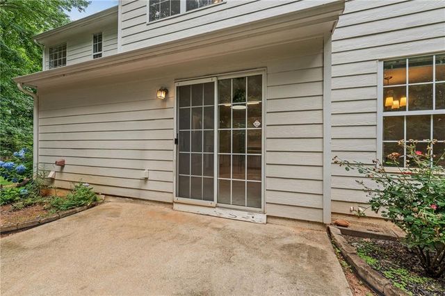370 Manor Glen Drive, Suwanee, GA 30024