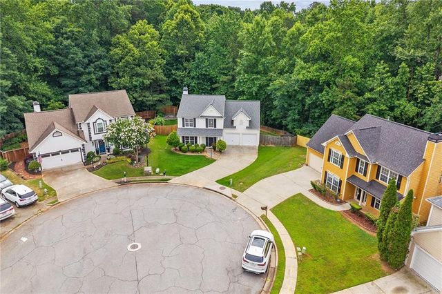 370 Manor Glen Drive, Suwanee, GA 30024