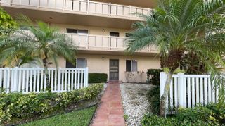 7006 Huntington Lane 107, Delray Beach, FL 33446