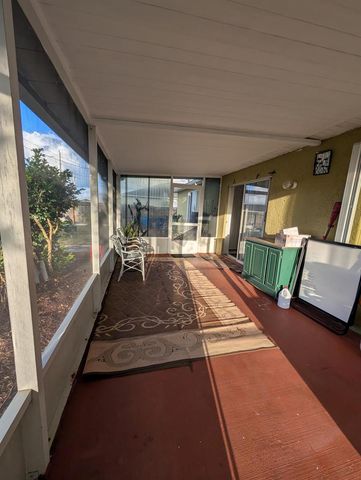 531 SW Bradshaw Circle, Port St. Lucie, FL 34953