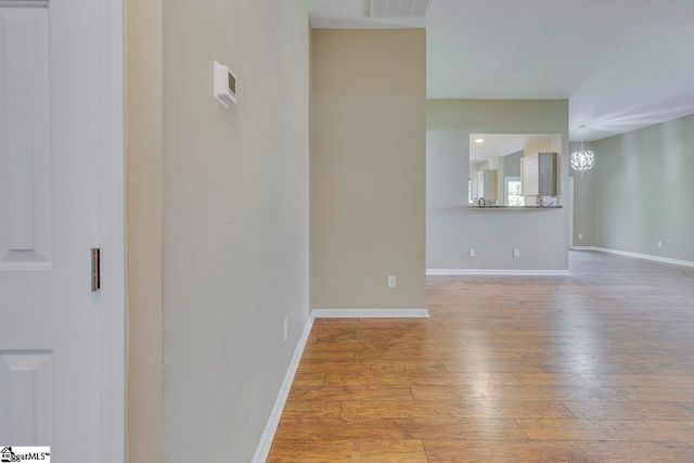 22 Crossvine Way, Simpsonville, SC 29680