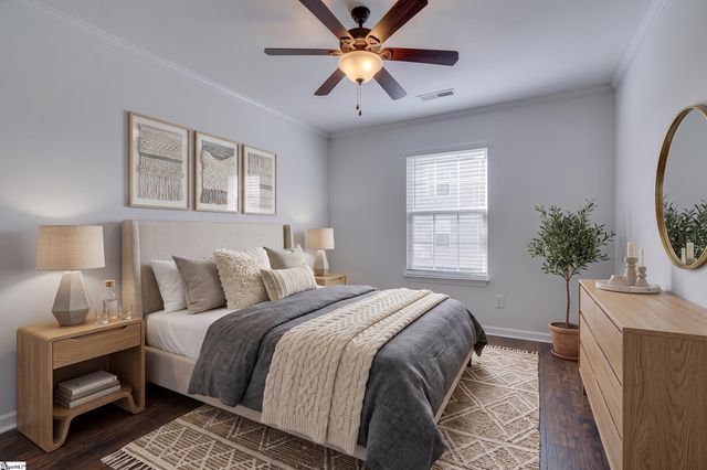 22 Crossvine Way, Simpsonville, SC 29680