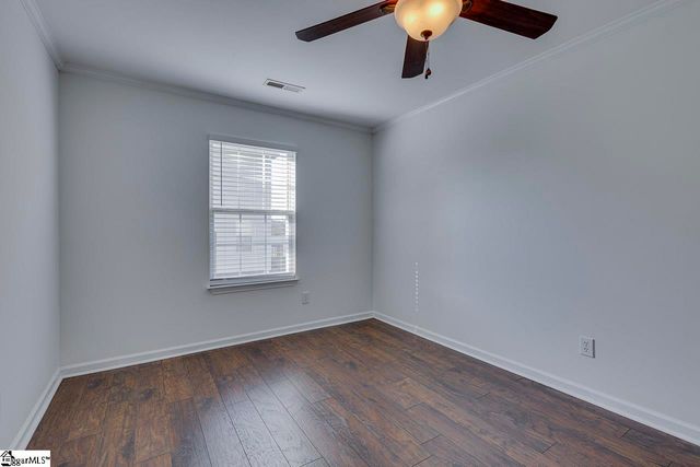 22 Crossvine Way, Simpsonville, SC 29680