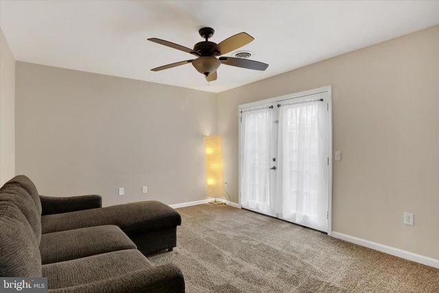 5586 EDSEL ST, Harrisburg, PA 17109