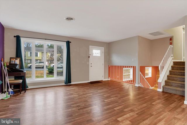 5586 EDSEL ST, Harrisburg, PA 17109